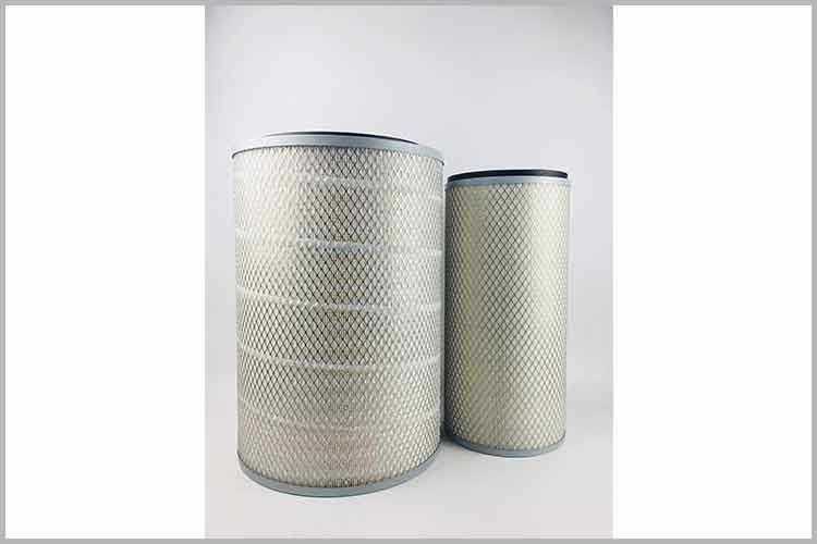 在吸入空气与燃油混合之前，货车U8网电脑版_U8(中国)滤去空气中尘土、碳及杂物，然后保障了吸入空气的清洁