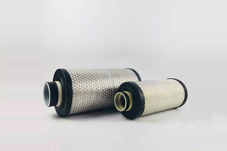 对于U8网电脑版_U8(中国)冒烟的发动机，可以拆下进气管，然后观察气缸盖的进气口